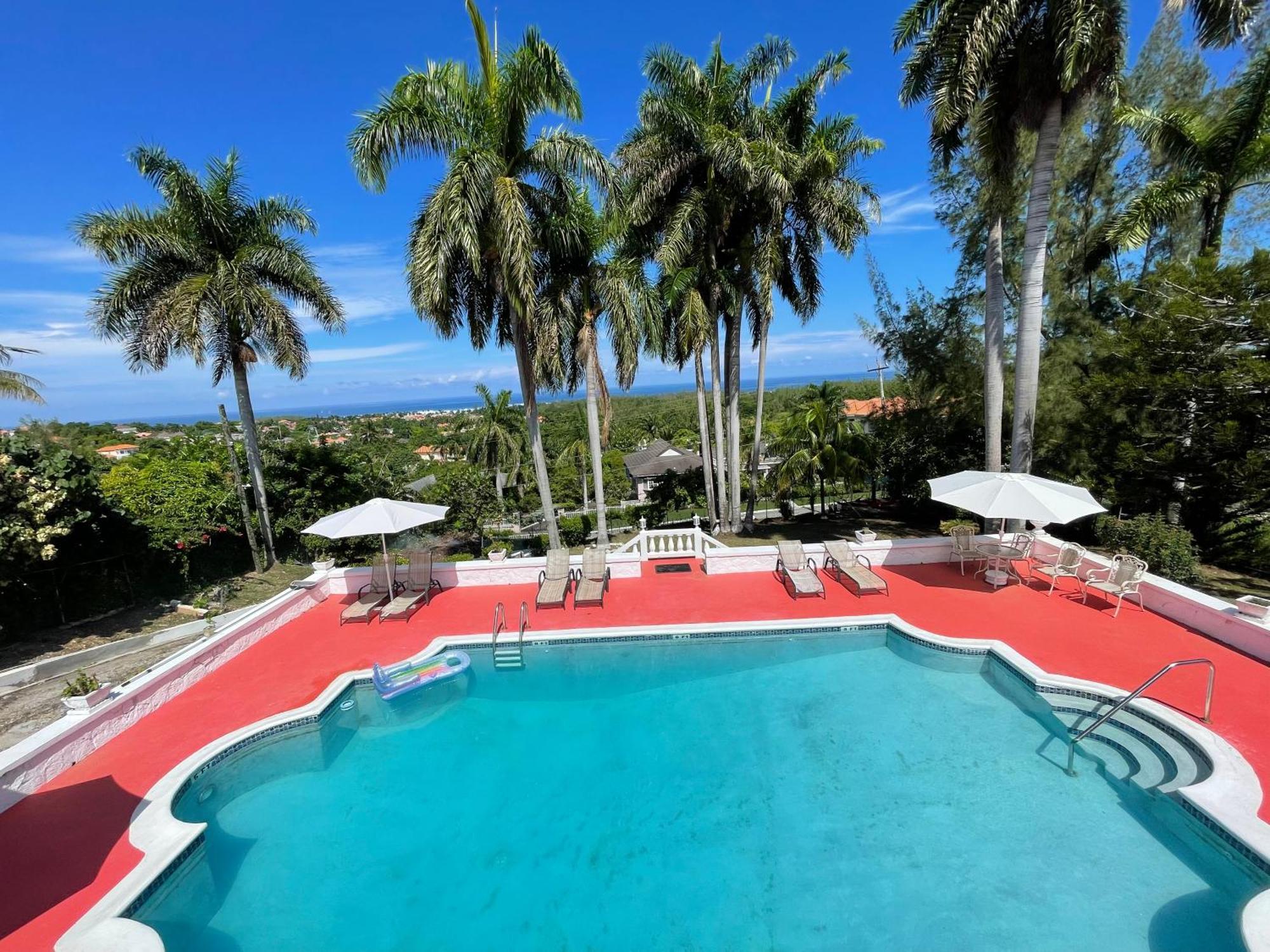 Hotel Peaceful Palms Montego Bay Esterno foto